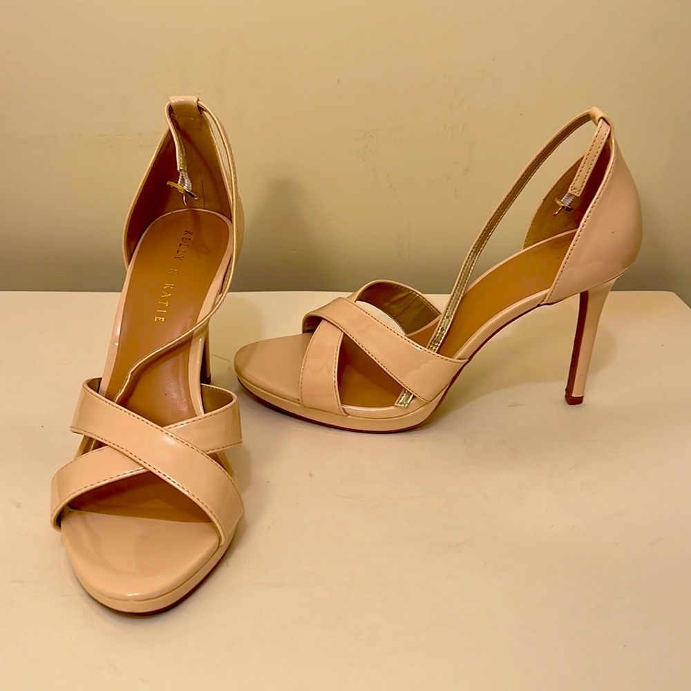 Kelly and Katie high heel women’s shoes size 9M
